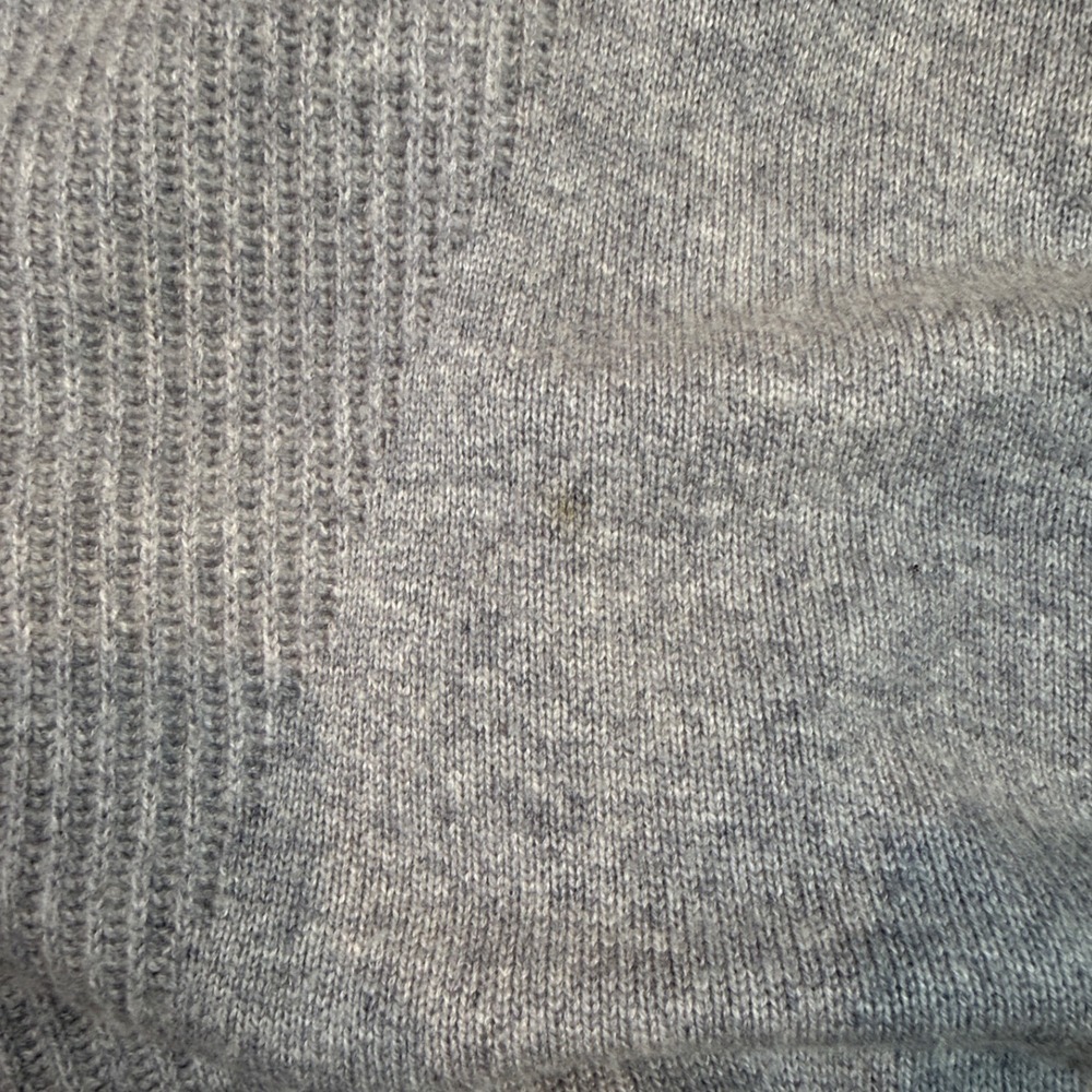 Nordstrom Grey Wool Cashmere Cable Knit V-Neck Poncho Sweater One Size - Picture 5 of 8